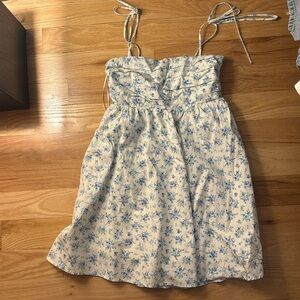 Francesca’s floral dress